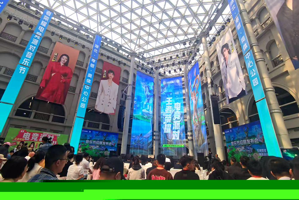 Doby+周敢敢勇敢开团 管泽元蝎子全场游走 957队扳回一城