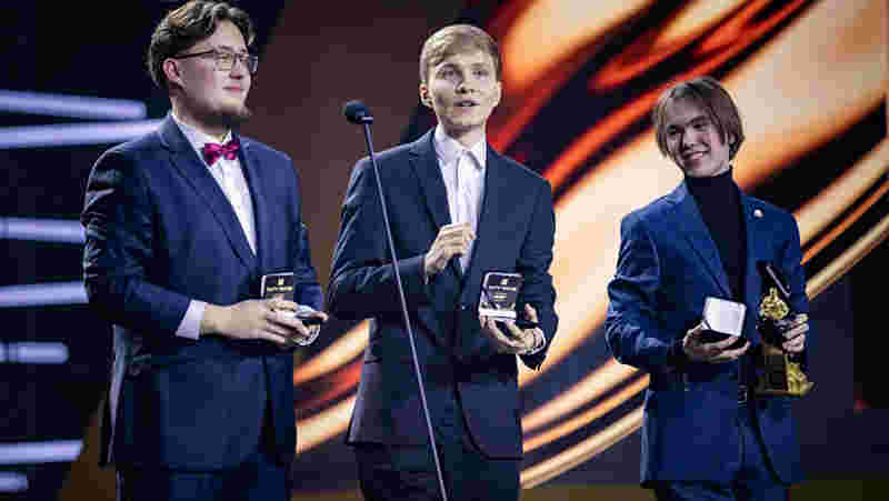 在 CS2 中选择的新年地图：Dust II、Mirage、Cobblestone和Nuke