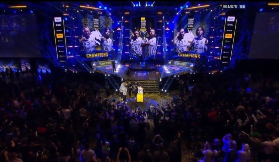 【蜂鸟电竞APP】助力王者荣耀冬季冠军杯