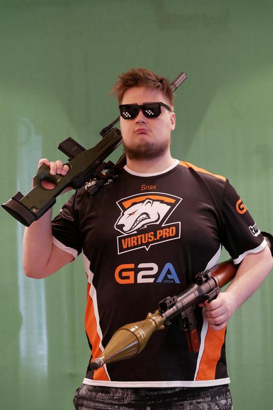 JDG官方：下路选手Ruler正式断开连接