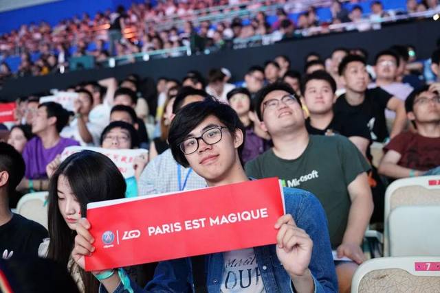 资讯双十一做活动稍稍氪一下 不知道亏没亏