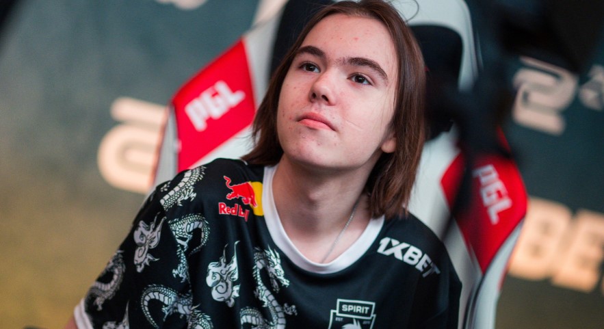 今日RNG 2：1 RA后，RNG已锁定2023LPL春季赛季后赛名额。，已确定晋级季后赛：JDG、EDG、LNG、WBG、BLG、OMG、TT、TES、RNG